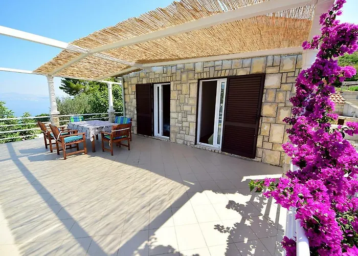 Casa de Férias Parunov By Interhome Rogač
