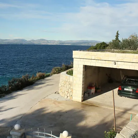 Parunov By Interhome Casa vacanze Rogač