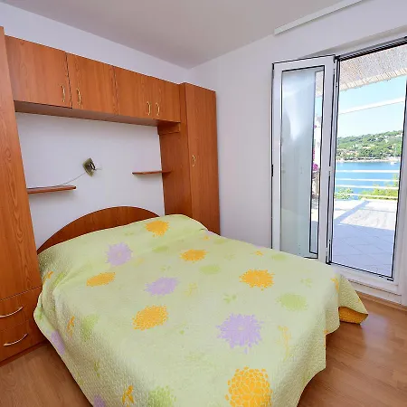Parunov By Interhome